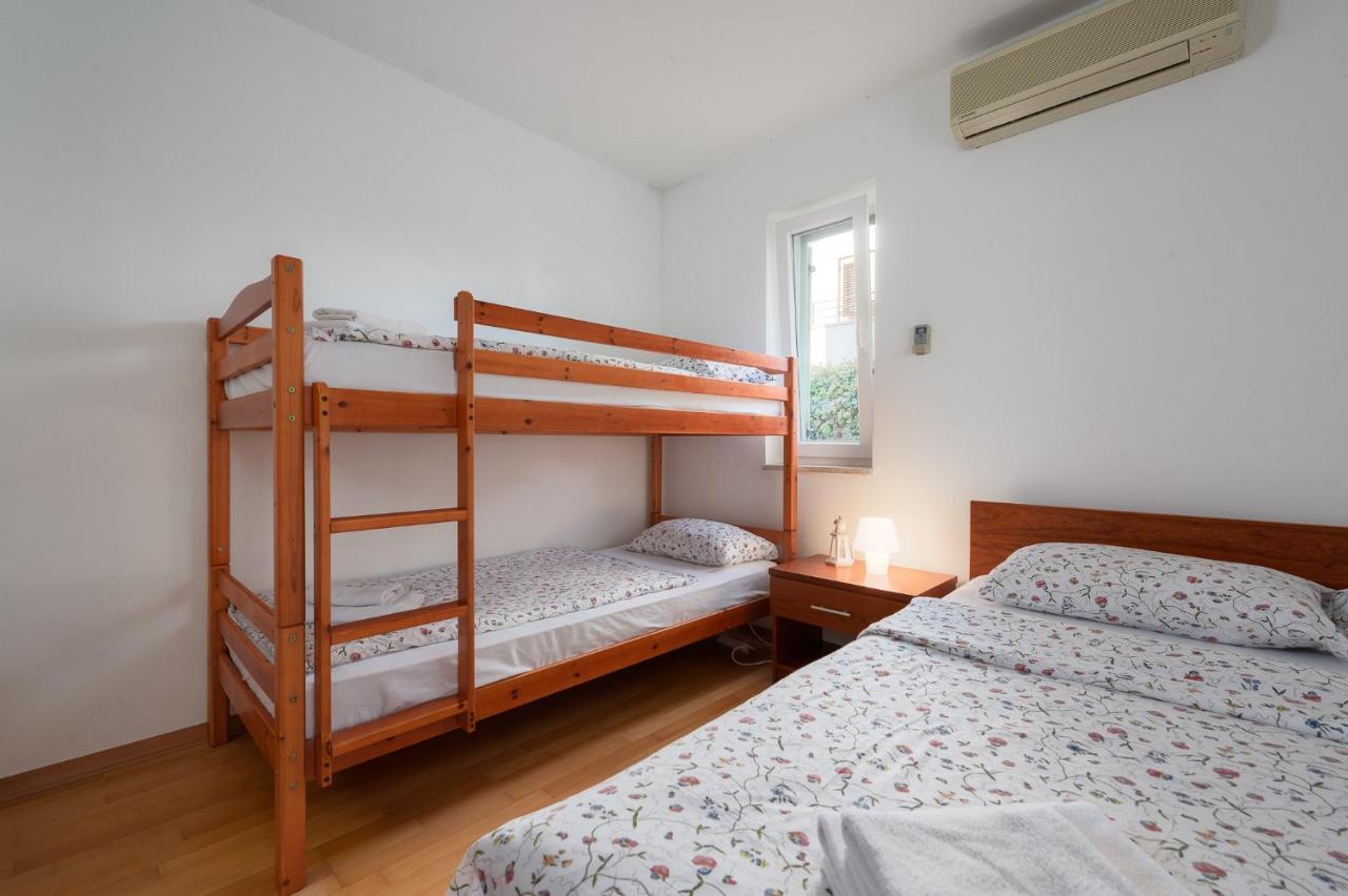 Apartman Inteuro Poreč Eksteriør bilde