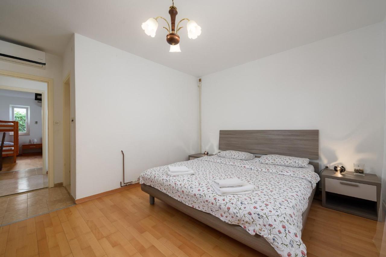 Apartman Inteuro Poreč Eksteriør bilde